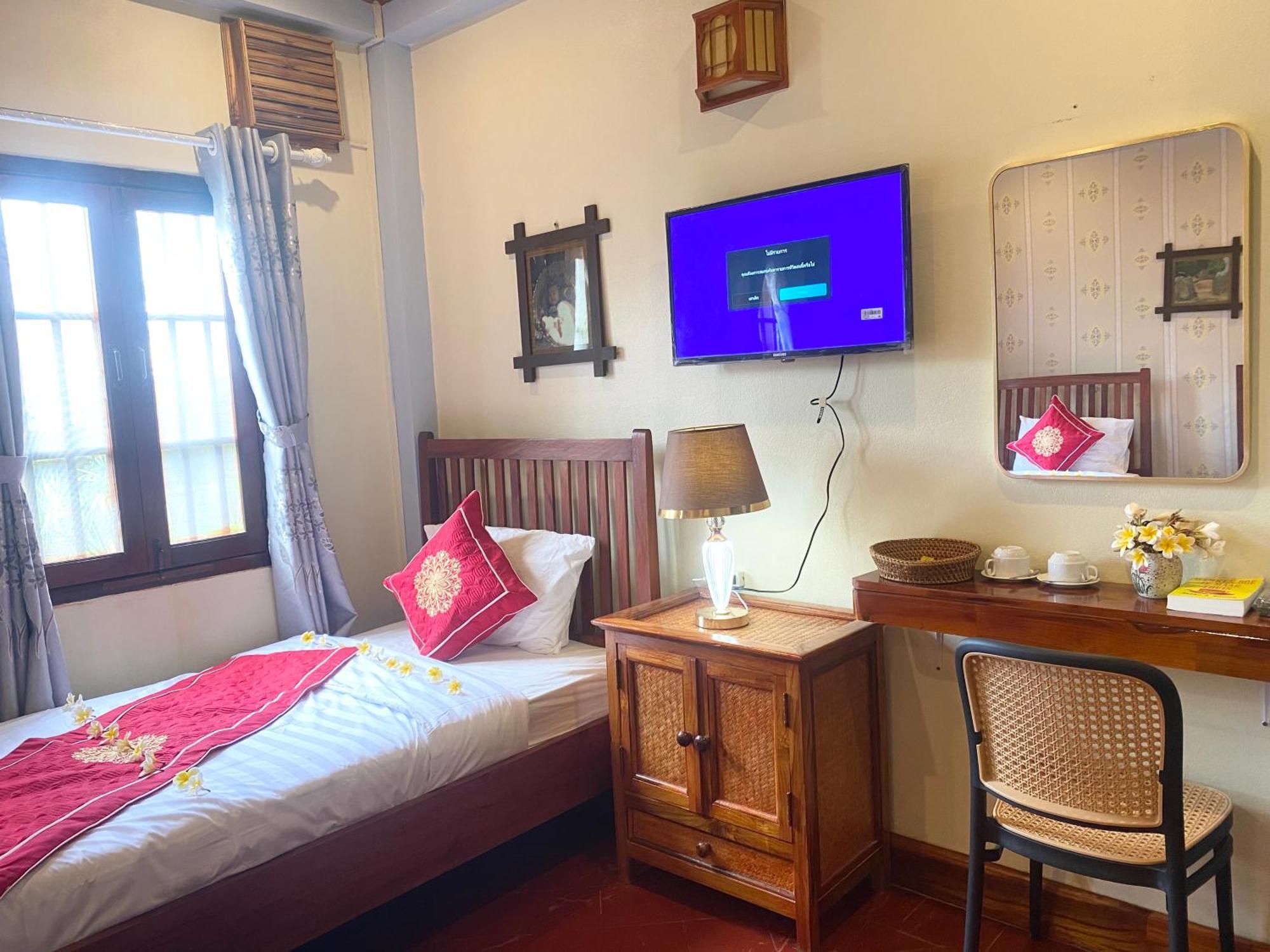 Golden Sun Boutique Hotel Luangprabang Kültér fotó