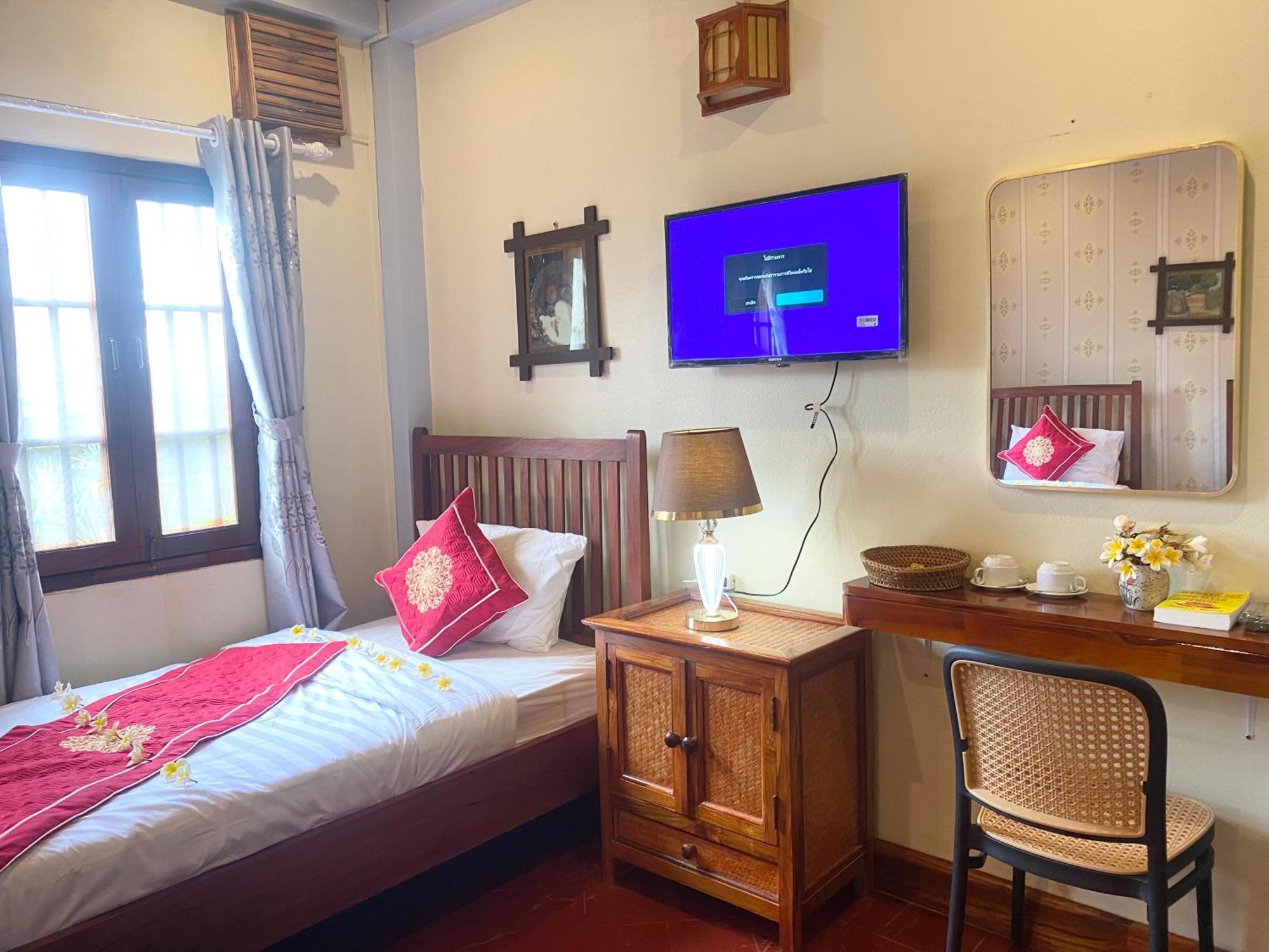Golden Sun Boutique Hotel Luangprabang Kültér fotó