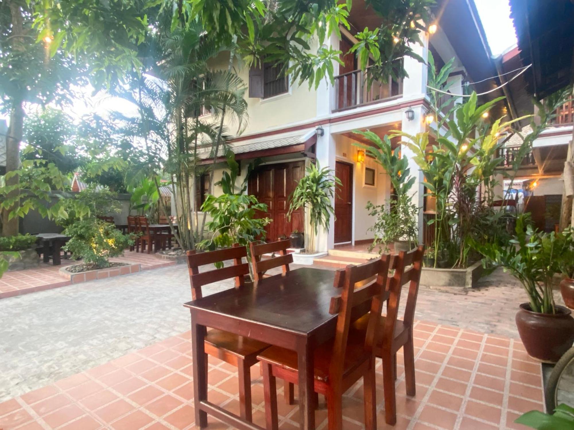 Golden Sun Boutique Hotel Luangprabang Kültér fotó