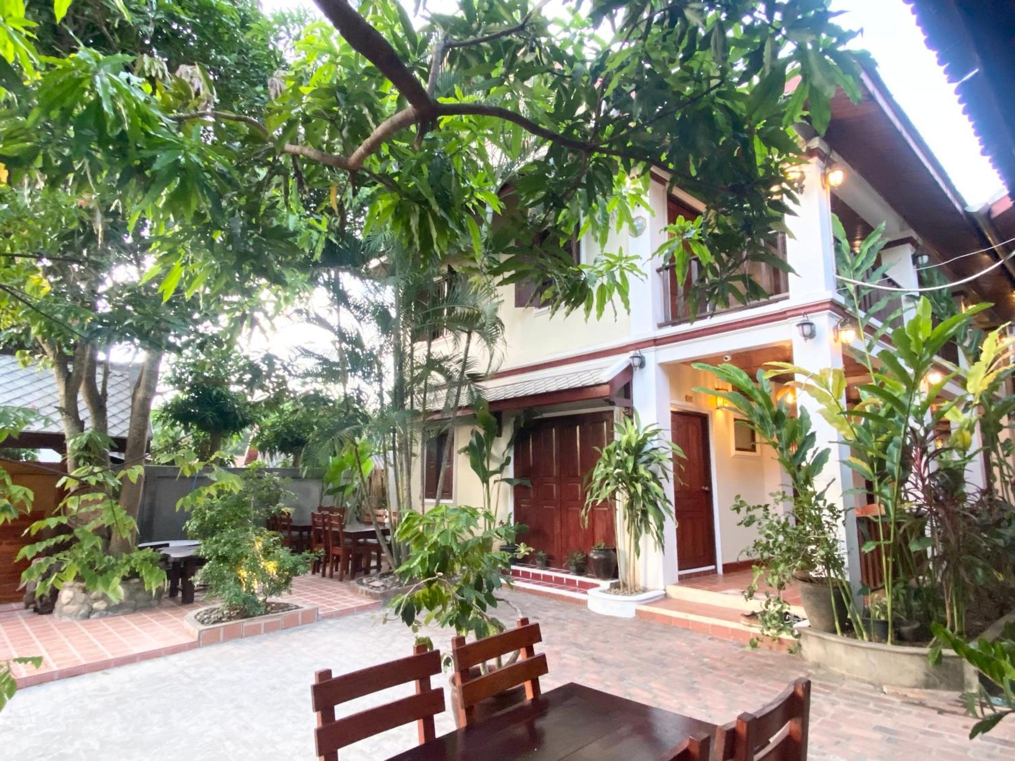 Golden Sun Boutique Hotel Luangprabang Kültér fotó